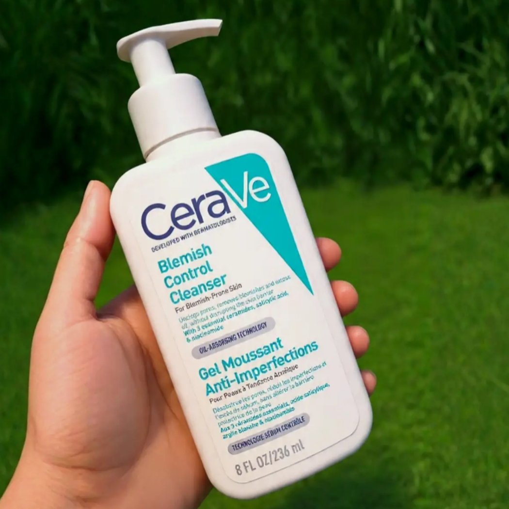 CeraVe Blemish Control Cleanser 236ml / 8oz - Foaming Gel Cleanser for Blemish-Prone & Oily Skin with Salicylic Acid & Niacinamide